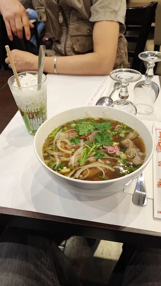 Pho Dac Biet Mais Demandez Le Pho Tai Si Vous n'êtes Pas Habitué